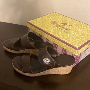 NEW Hudson Chocolate Buffalo Brighton Sandals